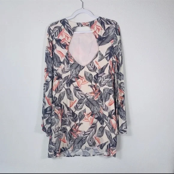 Dress Forum mini tropical print dress Graypeach Lena bell sleeve floral size M - Picture 8 of 10